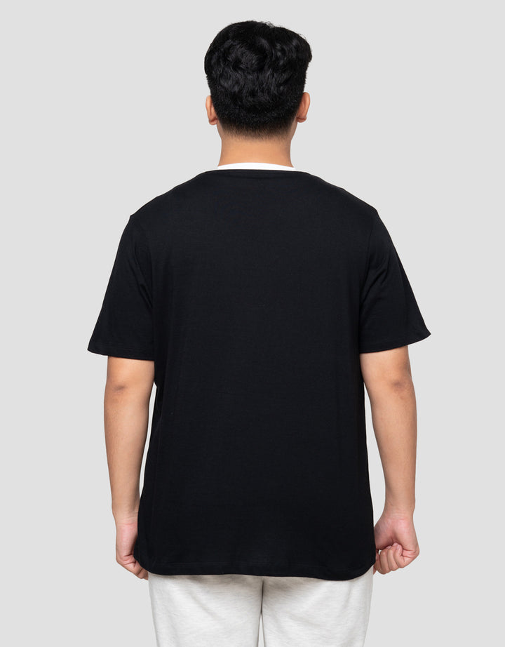 Aos Theme The Jocks Academia Memphis Kaos Pria