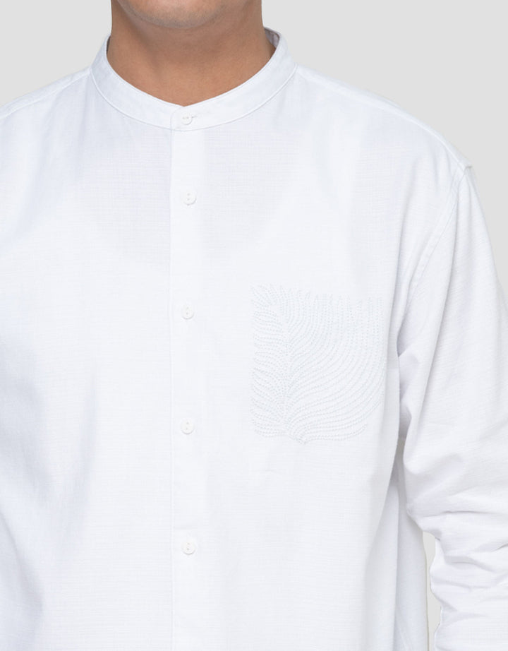 Suko Kerah Tegak Embroidery Kemeja Koko Pria