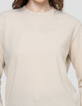 Suko Fleece Kerah Bulat Lengan Panjang Kaos Wanita