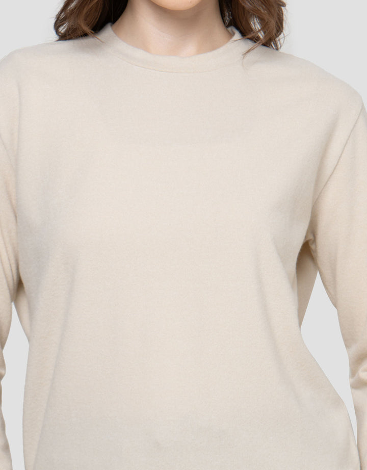 Suko Fleece Kerah Bulat Lengan Panjang Kaos Wanita