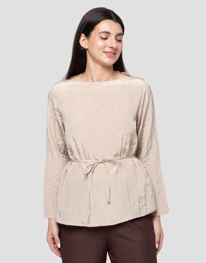 Connexion Crinkle Pleats Boat Neck Blouse Lengan Panjang Wanita