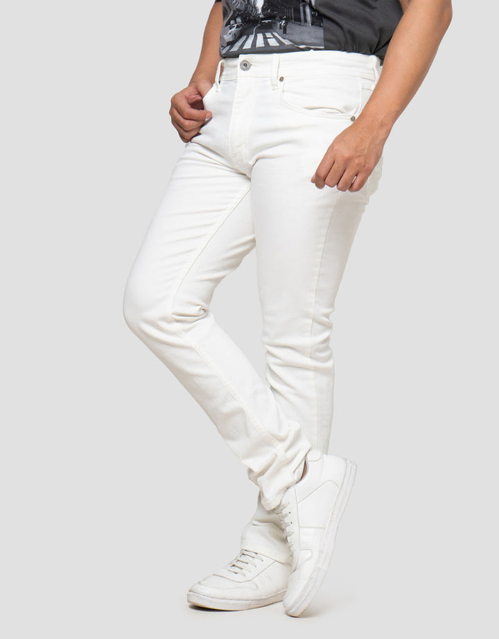 Nevada Basic Slim Fit Crinkle Celana Denim Pria