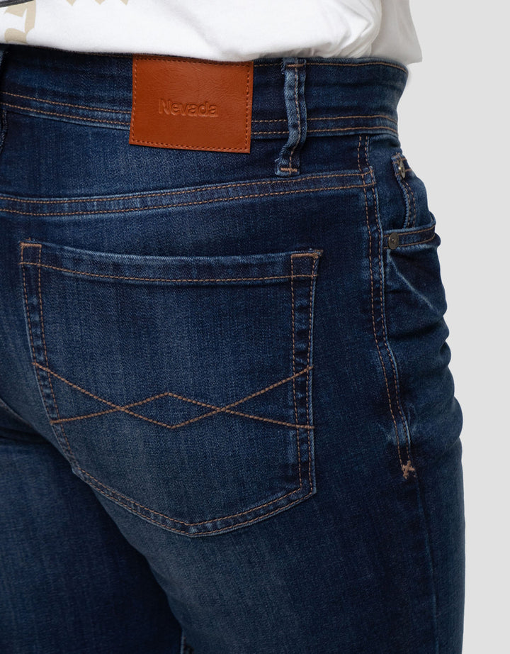 Nevada Tapered Fit Spray Tag Celana Denim Pria