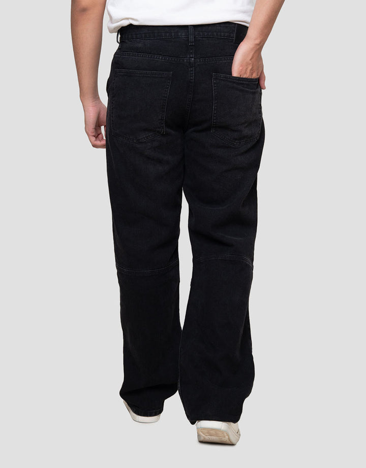 Nevada Multi Dart Baggy Fit Celana Denim Pria