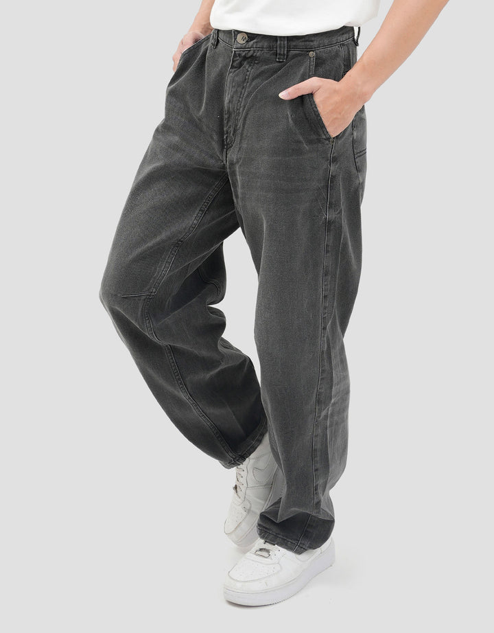 Nevada Barrel Fit Washed Celana Denim Pria
