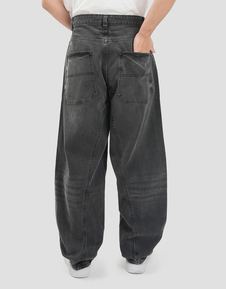 Nevada Barrel Fit Washed Celana Denim Pria