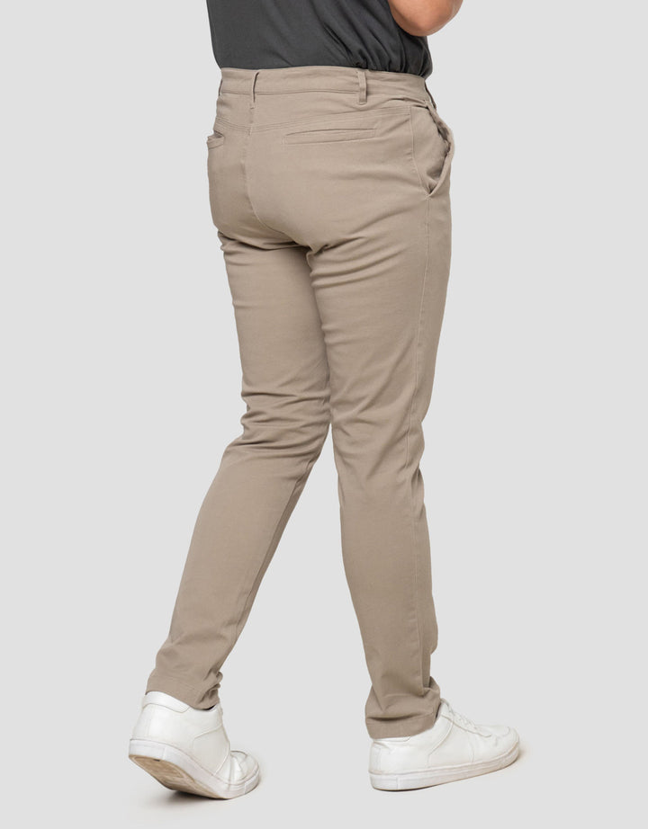 Nevada Woven Slim Fit 4Way Stretch Celana Chinnos Pria