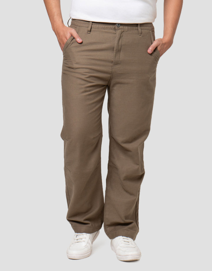 Nevada Woven Pull On Texture Loose Fit Celana Chinos Pria