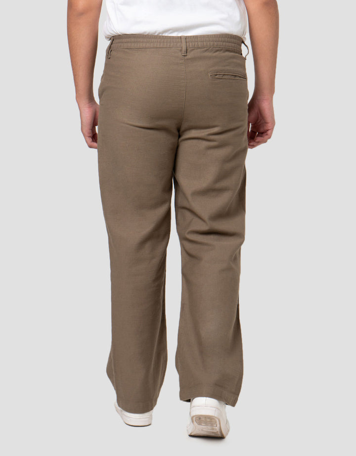 Nevada Woven Pull On Texture Loose Fit Celana Chinos Pria
