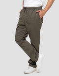 Nevada Woven Slim Fit Easy Move Celana Jogger Pria