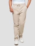 Nevada Woven Slim Fit Easy Move Celana Jogger Pria