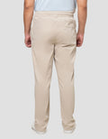 Nevada Woven Slim Fit Easy Move Celana Jogger Pria