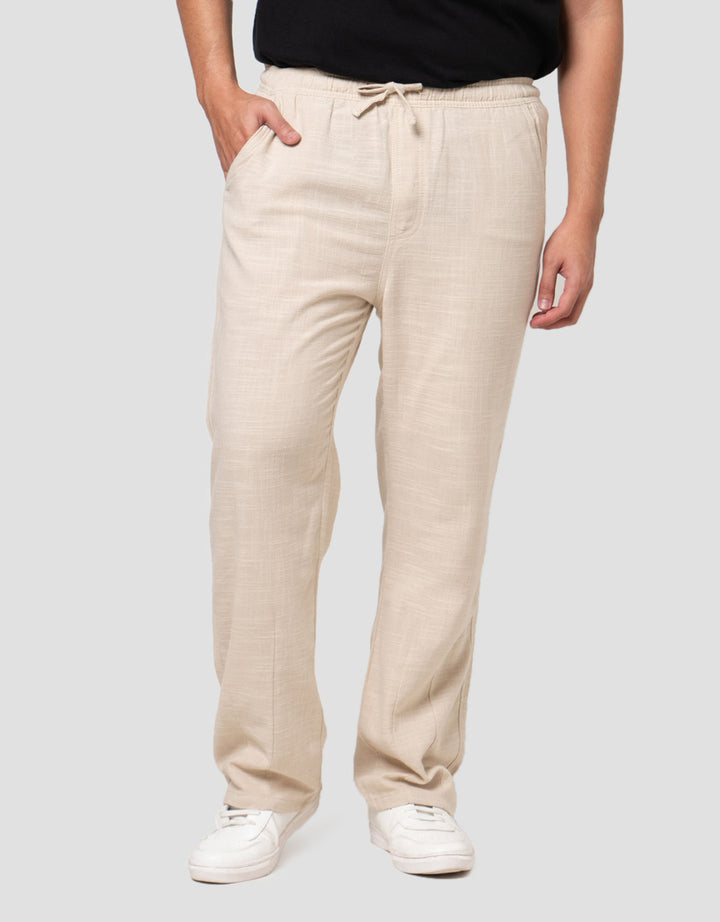 Nevada Woven Texture Loose Fit Celana Chinos Pria
