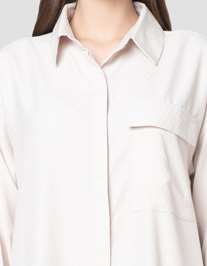 Annisa With Golden Button Kemeja Wanita