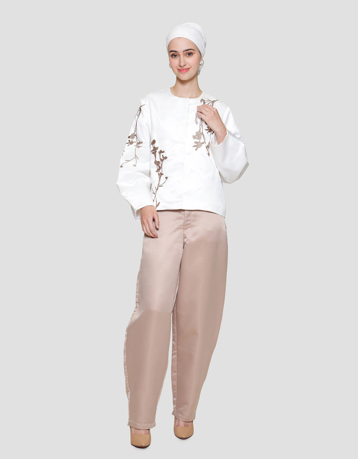 Annisa Barrel Satin Celana Panjang Wanita