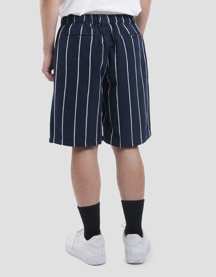 Nevada Texture Regular Stripe Celana Pendek Pria