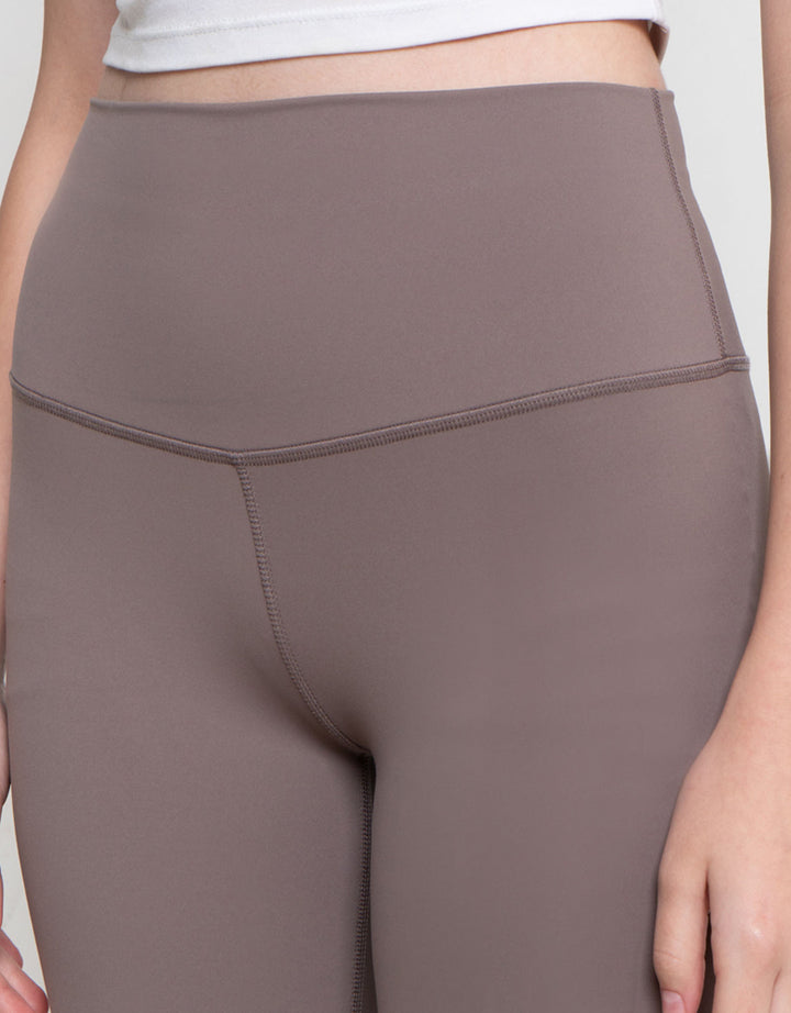 Suko Sports Celana Legging Pendek Wanita