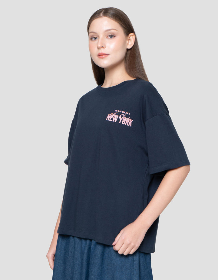 Nevada Comb New Chapter New York Kaos Oversize Wanita
