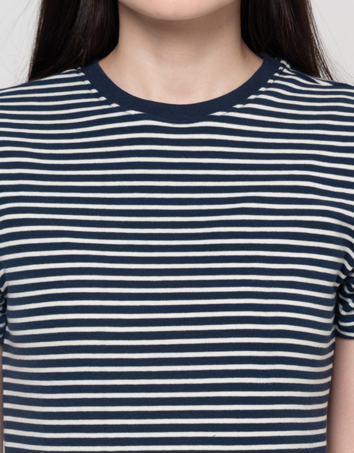 Nevada Stripe Small Stripe Kaos Wanita