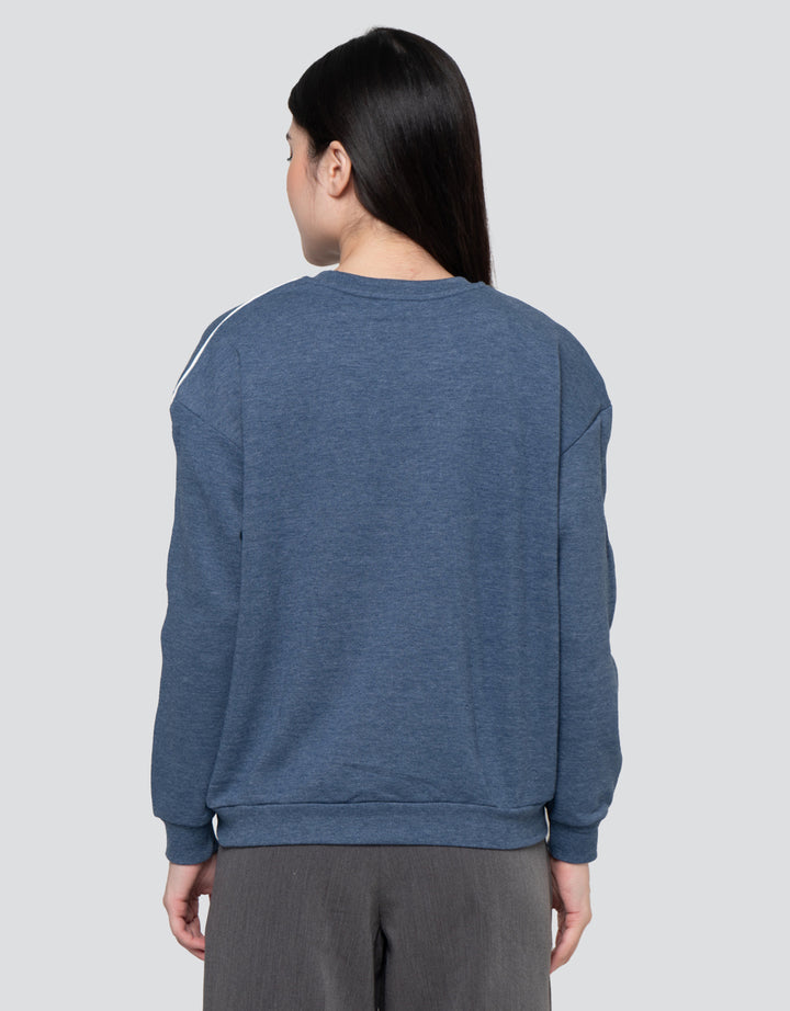 Nevada Reg French Chicago Sweater Wanita