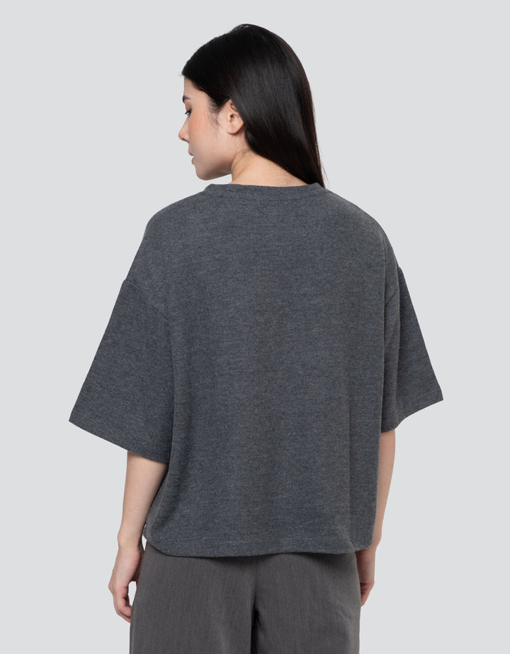 Nevada Boxy Ov Sueding Knit Sweater Wanita