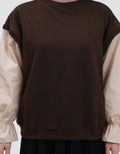 Nevada Babyterry Reg Comb Woven Ruffle Sweater Wanita