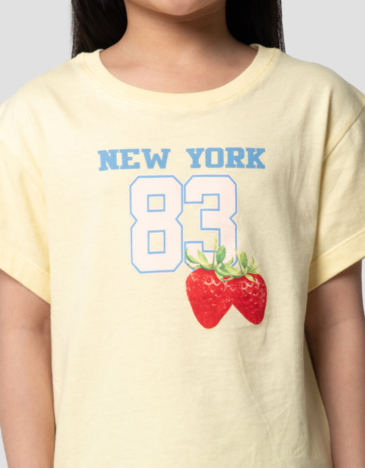 Little M Varsity Strawberry Kaos Anak Perempuan