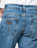 Lois Celana Cargo Jeans Clf130D Pria