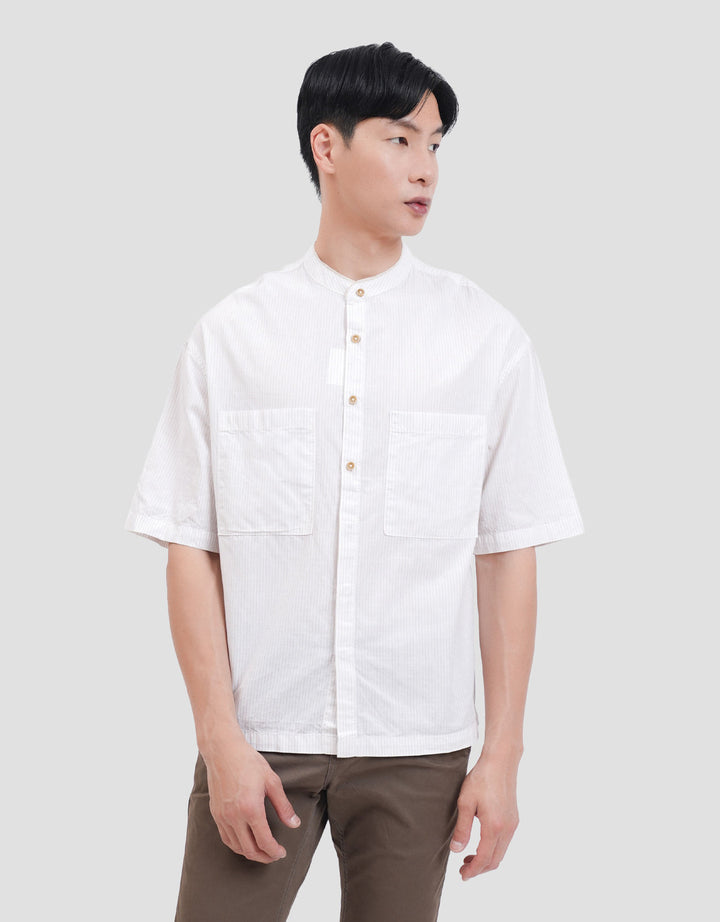 Lois KLS587BW Kemeja Koko Pria