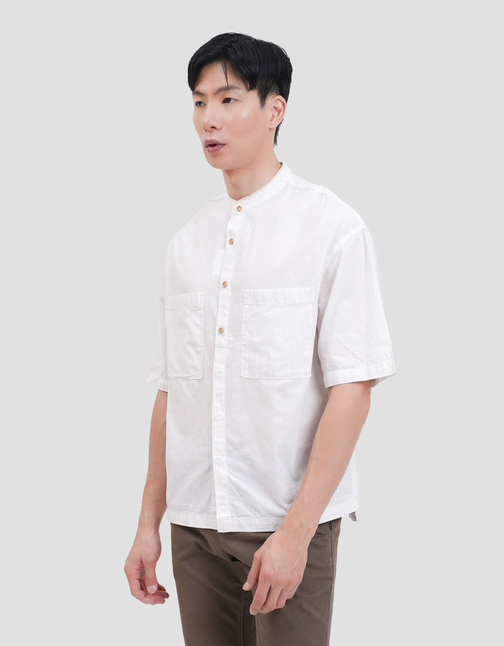 Lois KLS587BW Kemeja Koko Pria