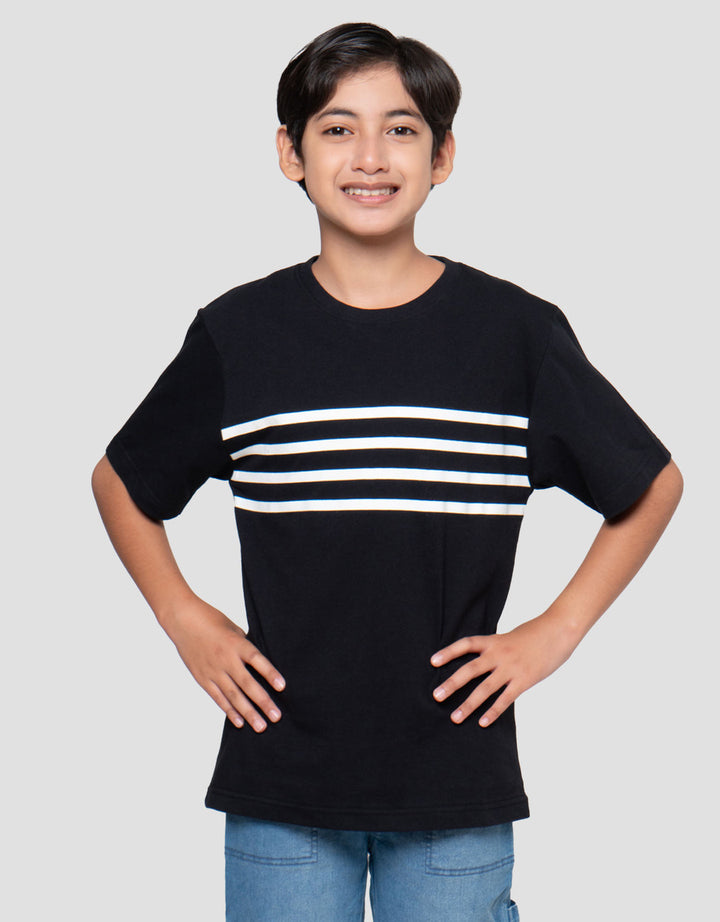 Nevada Print On Chest Stripe Kaos Anak Laki-laki