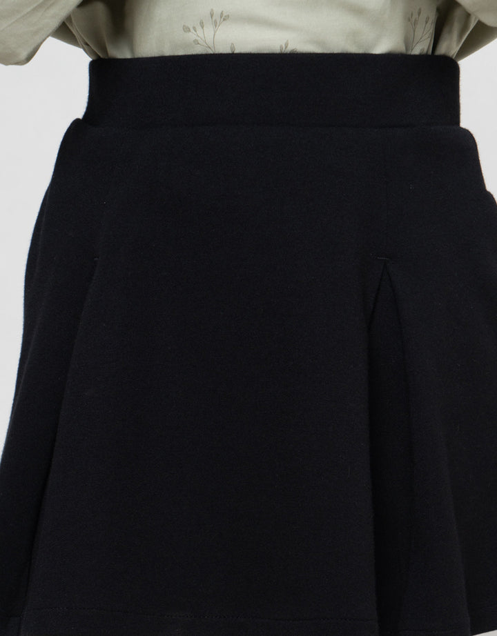 Suko Mini Sweatdry Rok Celana Anak Perempuan