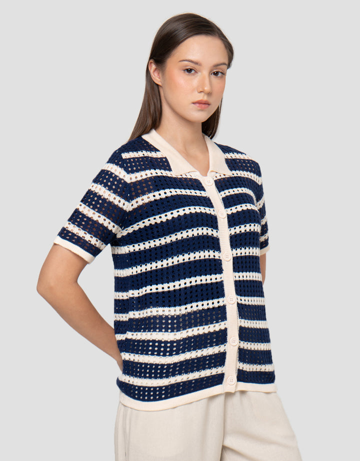 Connexion Work Buttoned Kaos Wanita