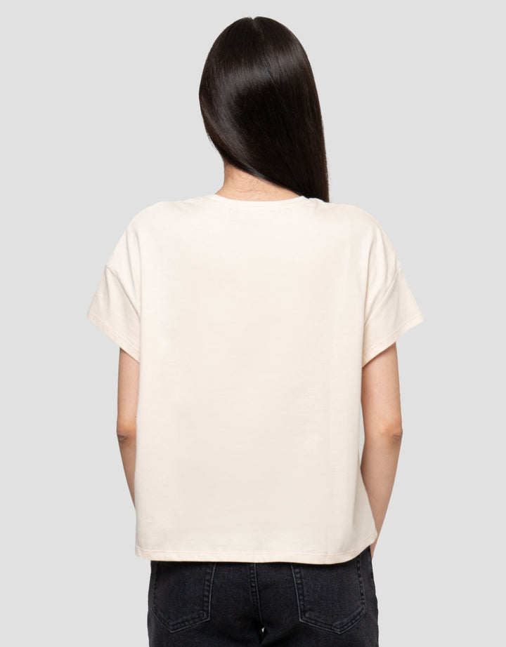 Connexion Print Bucket Kaos Wanita