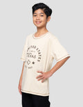 Nevada Fine Print Texas Kaos Anak Laki-laki