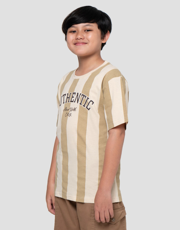 Nevada Varsity Both Side Print Stripe Kaos Anak Laki-Laki
