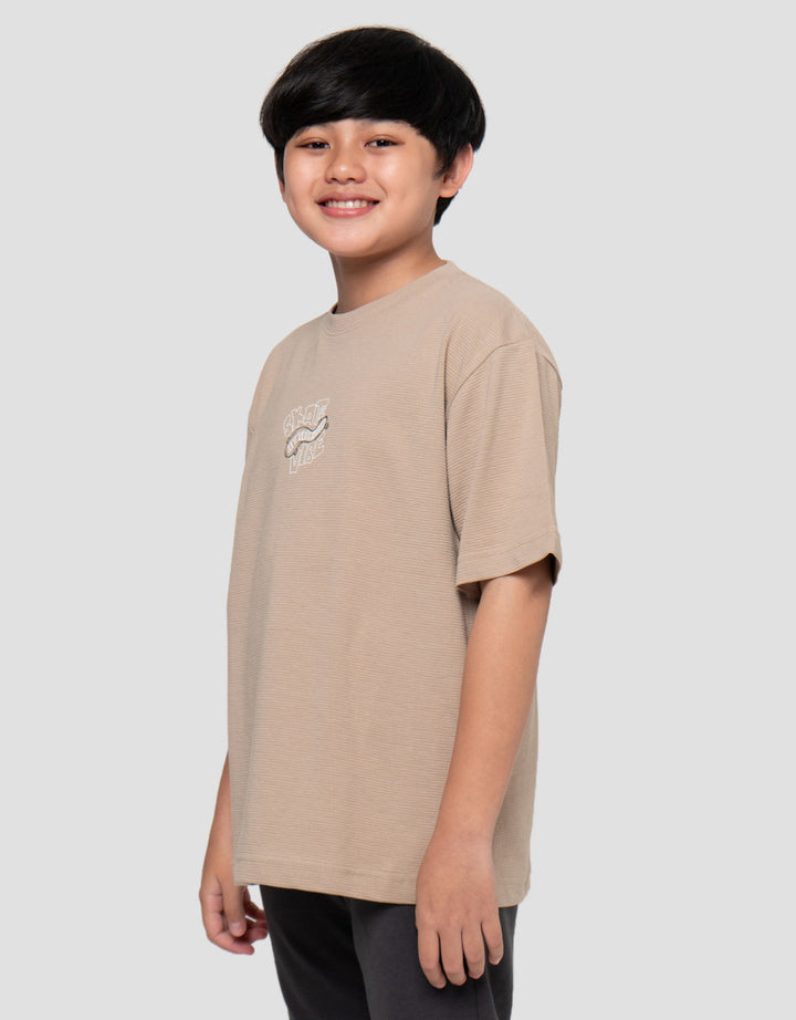 Nevada Texture With Small Embro Skate Print Kaos Anak Laki-laki