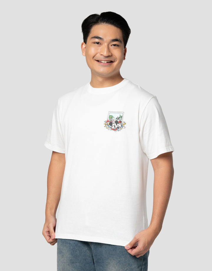 Disney Mickey Homecoming Backprint Kaos Pria