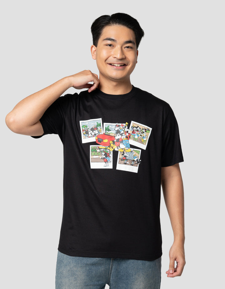 Disney Mickey Homecoming Kaos Pria