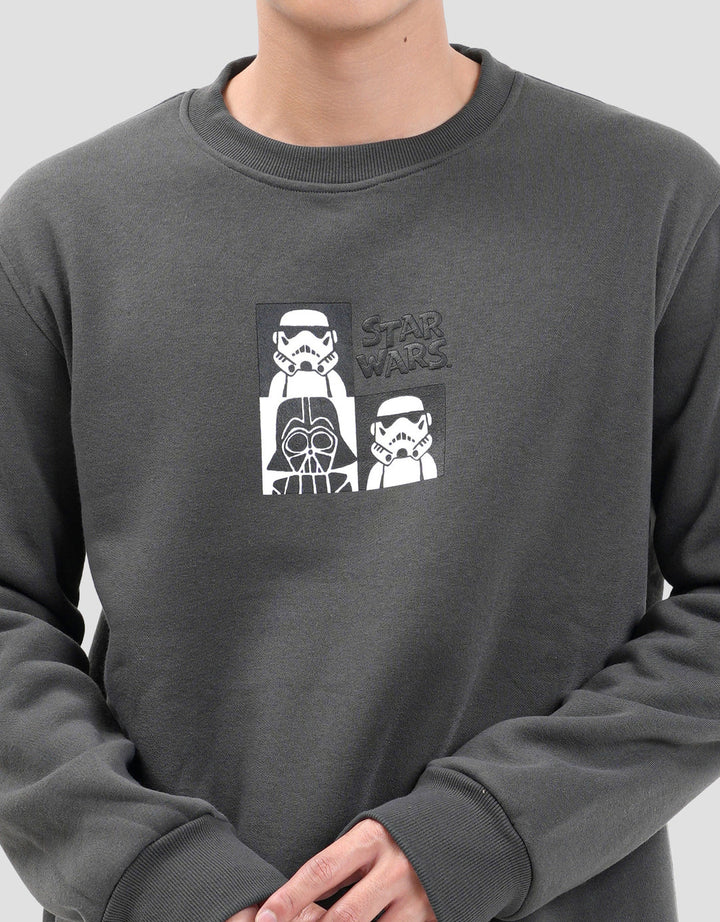 Star Wars Reg Poster Like Sweater Pria