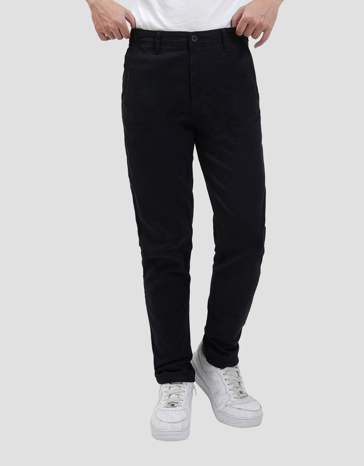 Nevada Woven Slim Fit Celana Chinos Pria