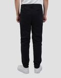 Nevada Woven Slim Fit Celana Chinos Pria