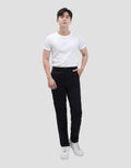 Nevada Woven Slim Fit Celana Chinos Pria