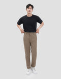 Nevada Woven Slim Fit Celana Chinos Pria
