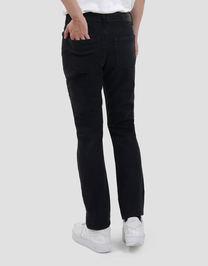 Nevada Hard Slim Fit Celana Denim Pria