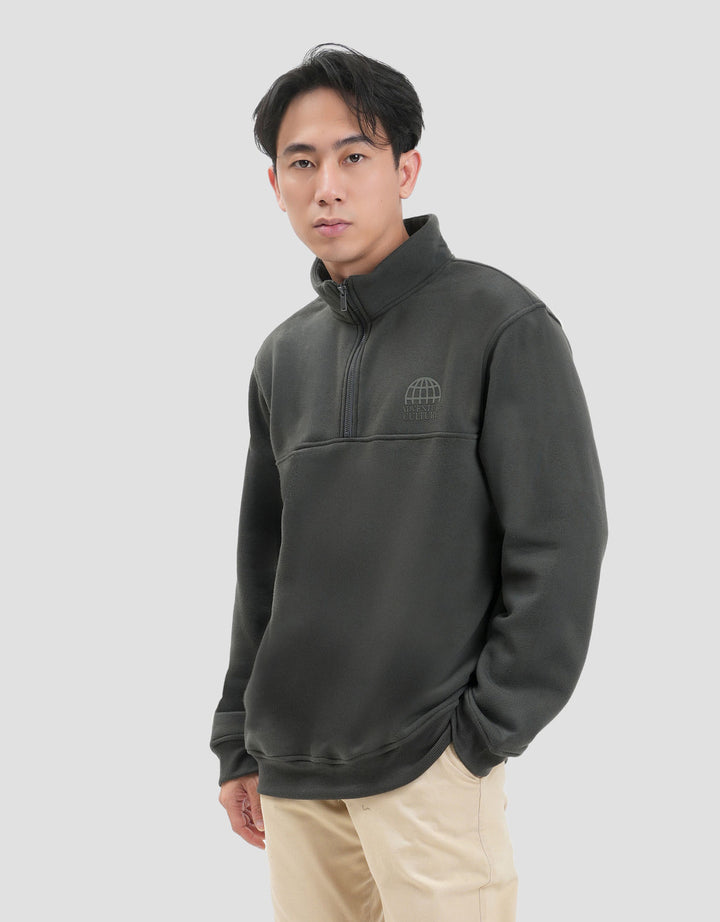 Nevada Half Zipper With Hd Patch Sweater Pria