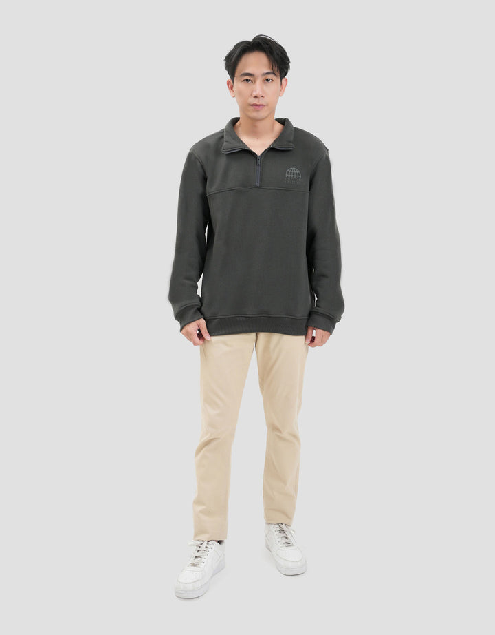 Nevada Half Zipper With Hd Patch Sweater Pria