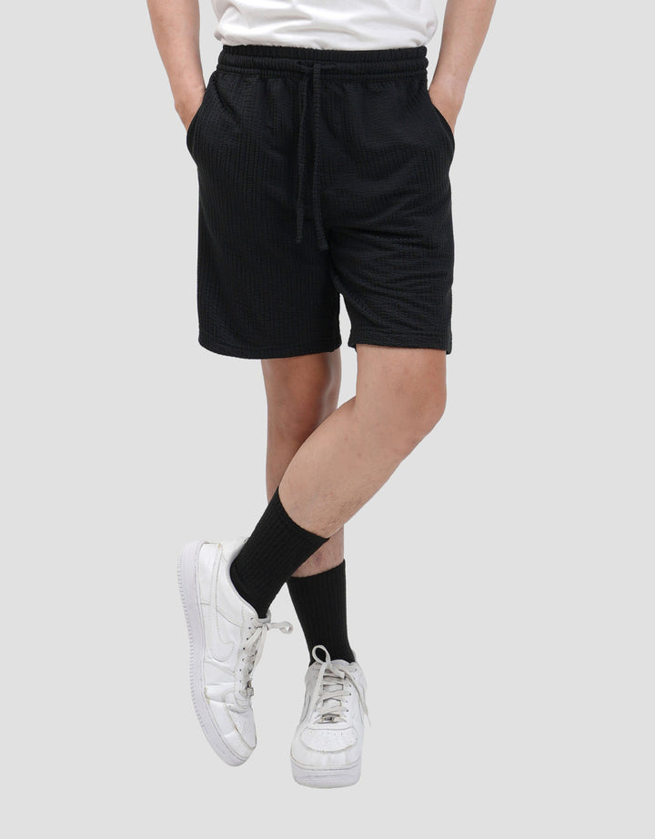 Nevada Knit Above Knee Texture Celana Pendek Pria
