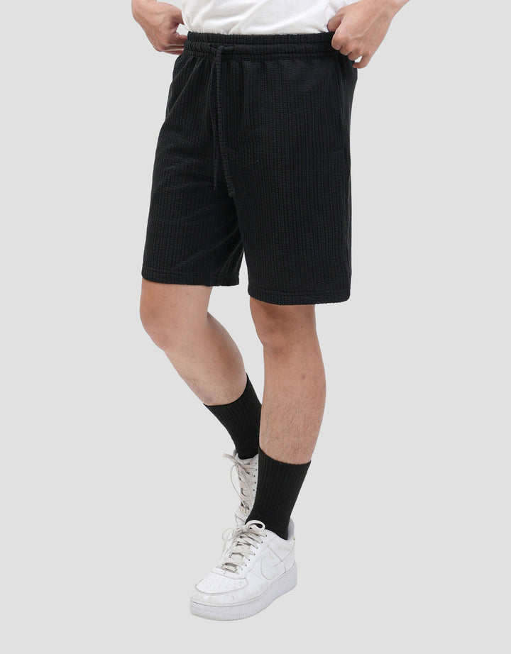 Nevada Knit Above Knee Texture Celana Pendek Pria