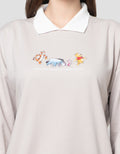 Disney Collar Reg Print Winnie The Pooh Sweater Wanita